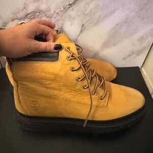 Timberland Tan Leather Boots with Black Soles